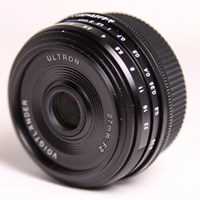 Used Voigtlander 27mm f/2 Ultron Lens for Fujifilm X Black