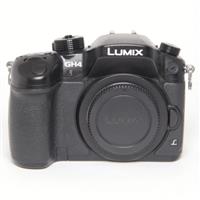 Used Panasonic GH4