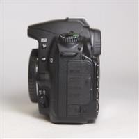 Used Nikon D90