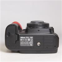 Used Nikon D90