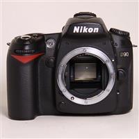 Used Nikon D90