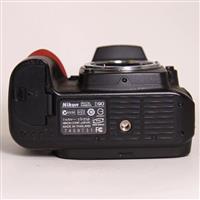 Used Nikon D90