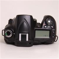Used Nikon D90