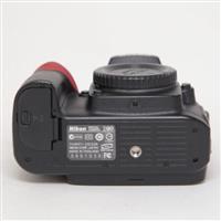 Used Nikon D90