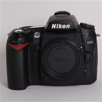 Used Nikon D90