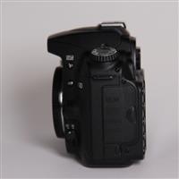 Used Nikon D90