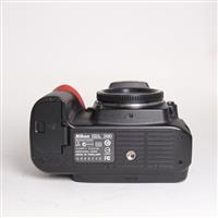 Used Nikon D90