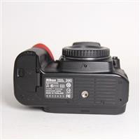 Used Nikon D90