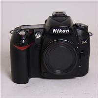 Used Nikon D90