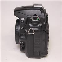 Used Nikon D90