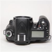 Used Nikon D90
