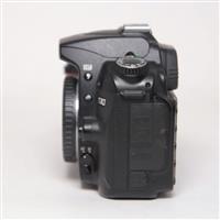 Used Nikon D90