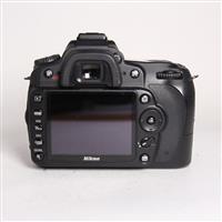 Used Nikon D90
