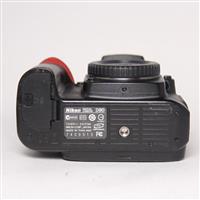 Used Nikon D90