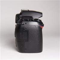 Used Nikon D90