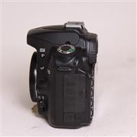 Used Nikon D90