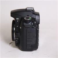 Used Nikon D90