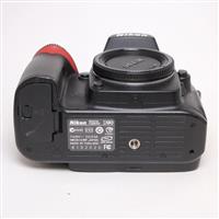 Used Nikon D90