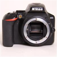 Used Nikon D3500