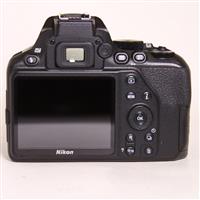 Used Nikon D3500