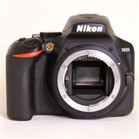 Used Nikon D3500