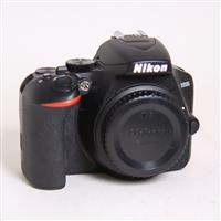 Used Nikon D3500