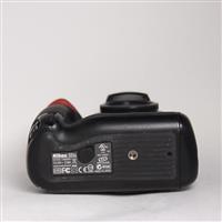 Used Nikon D2XS Body
