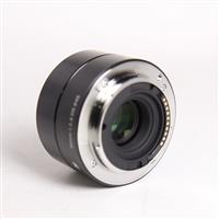 Used Sigma 30mm lens  f/2.8 DN - Sony E-Mount - Black