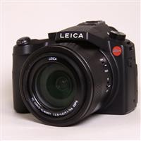 Used Leica V-Lux (Typ 114) Superzoom Bridge Camera