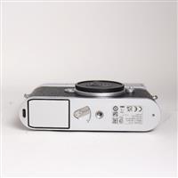 Used Leica M11 Digital Rangefinder Camera Silver Chrome