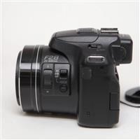 Used Panasonic FZ200 Super-Zoom Digital Bridge Camera