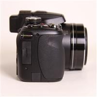 Used Panasonic FZ200 Super-Zoom Digital Bridge Camera