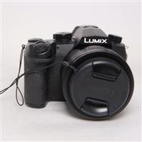 Used Panasonic Lumix DC-FZ1000 II Bridge Camera Black