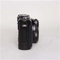 Used Panasonic LX7