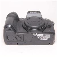 Used Panasonic Lumix DMC-G80 Mirrorless Camera Body Black