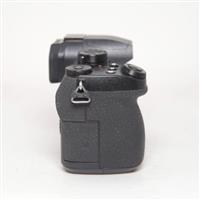 Used Panasonic Lumix DC-G90 Mirrorless Camera Body Black