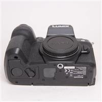 Used Panasonic Lumix G97 Mirrorless Camera Body Black