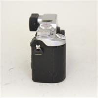 Used Panasonic lumix GX8 digital camera Body - Silver