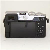 Used Panasonic lumix GX8 digital camera Body - Silver