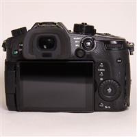 Used Panasonic Lumix GH5 Mirrorless Camera Body Black