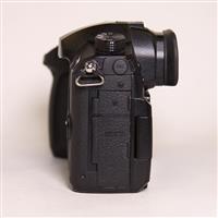 Used Panasonic Lumix GH5 Mirrorless Camera Body Black