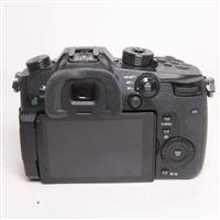 Used Panasonic Lumix GH5 Mirrorless Camera Body Black