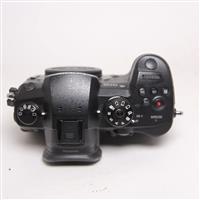 Used Panasonic Lumix GH5 Mirrorless Camera Body Black