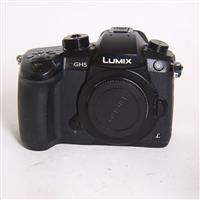 Used Panasonic Lumix GH5 Mirrorless Camera Body Black