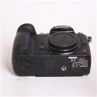 Used Panasonic Lumix GH5 Mirrorless Camera Body Black