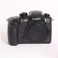 Used Panasonic Lumix GH5 Mirrorless Camera Body Black