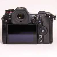 Used Panasonic Lumix G9 Mirrorless Camera Body Black