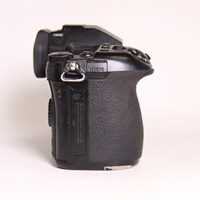 Used Panasonic Lumix G9 Mirrorless Camera Body Black