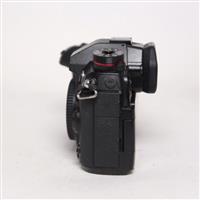 Used Panasonic Lumix G9 Mirrorless Camera Body Black