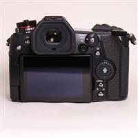 Used Panasonic Lumix G9 Mirrorless Camera Body Black